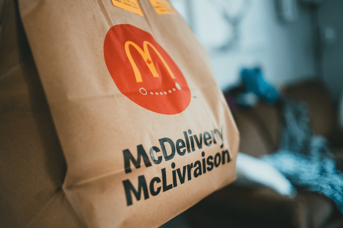 Túi giấy đựng thực phẩm của thương hiệu Mc Donald